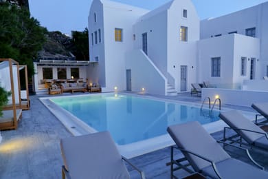 Presidential 7 Bedrooms Villa with private pool in Akrotiri village