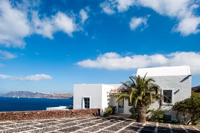 Presidential 7 Bedrooms Villa with private pool in Akrotiri village