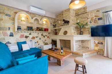 Efrosini Villa, Kamilari-Municipality of Faistos, Crete