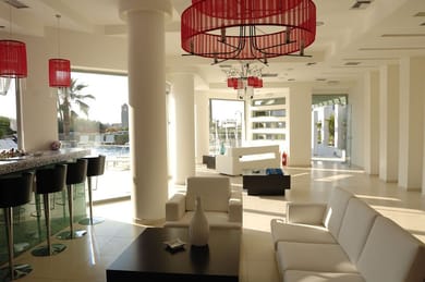 Angela Suites Boutique Hotel - Image 7