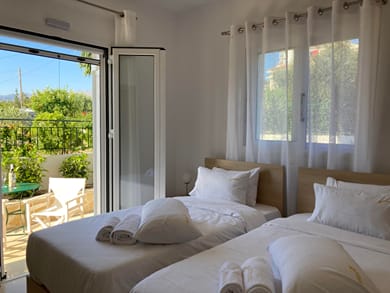 Economical Ground Floor Studio With Garden View