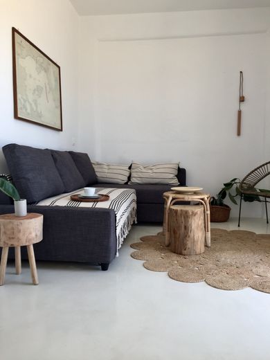 Island White - Sunset apartment