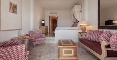 Sea View Garden Studio Suite with Whirlpool