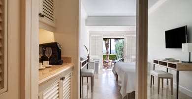 Sea View Studio Suite with Private Pool