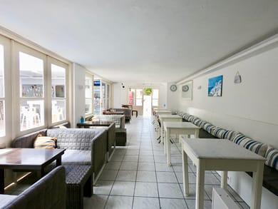 Anny Studios & Rooms Perissa - Image 4