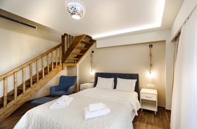 Nature Family Suite - Split Level Suite Sea View