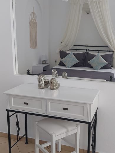 Anthonas Apartments - Image 5