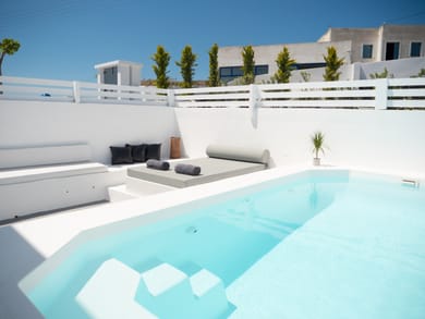 Suite with Pool | Rose