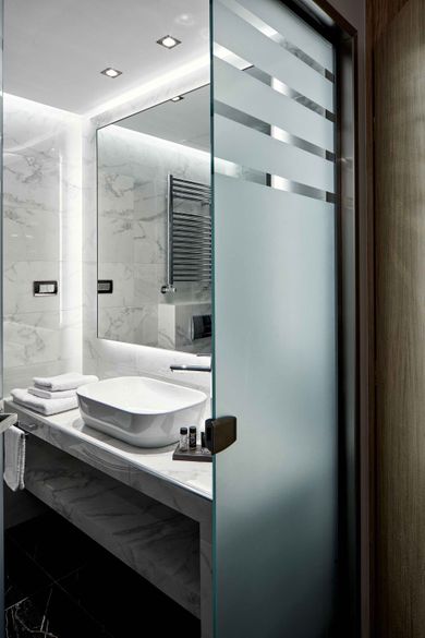 Antigon Urban Chic Hotel Thessaloniki - Image 4