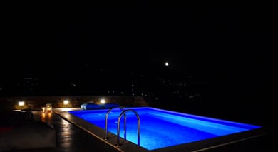 3-BedroomVilla with Seaview & Private Pool