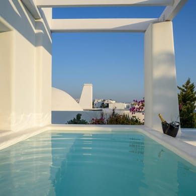 King Suite with Outdoor Jetted Tub - Split Level