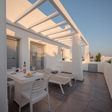 King Suite with Outdoor Jetted Tub - Split Level