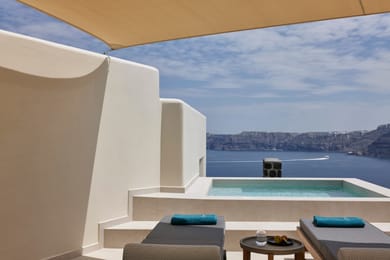 Junior Suite Sea View with Plunge pool (Located 100m away from the main property)