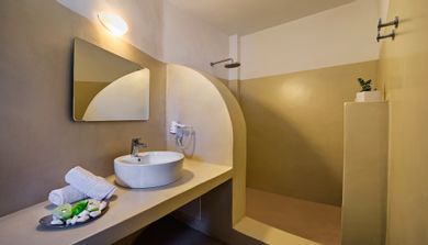 Traditional Suite
