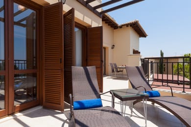 2 Bedroom Apartment - AB11TH