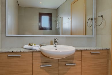 2 Bedroom Apartment - AB11TH