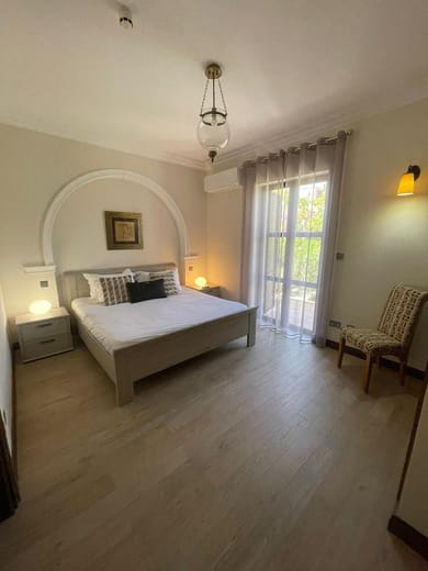 2 Bedroom Apartment - AHK01