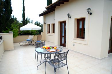 1 Bedroom Apartment - OZ12