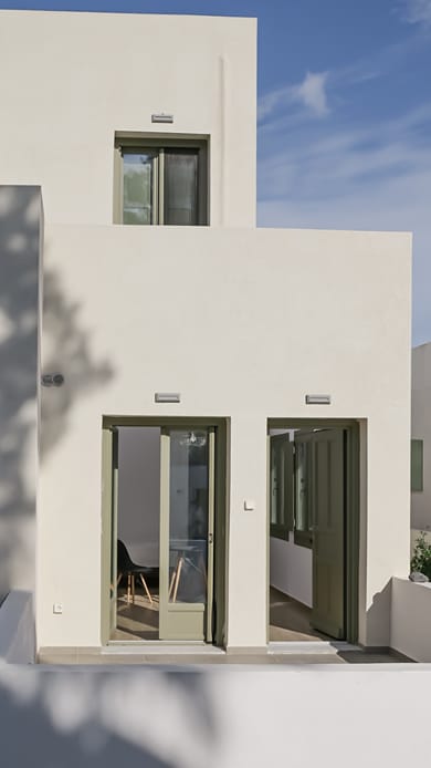 Apeiron Blue Perissa Apartments - Image 2