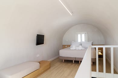 Loft suite with Hot Tub and Caldera View