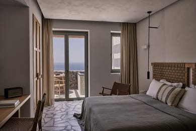 Junior Suite Sea View with Outdoor Jacuzzi