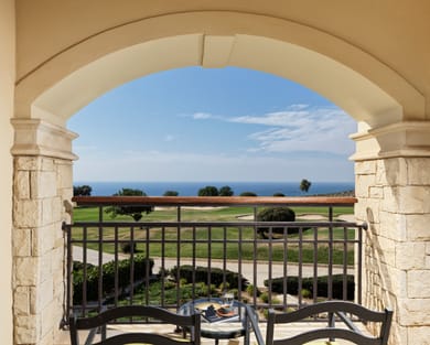 One Bedroom Suite Golf & Sea View