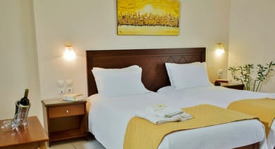 Studio side sea view