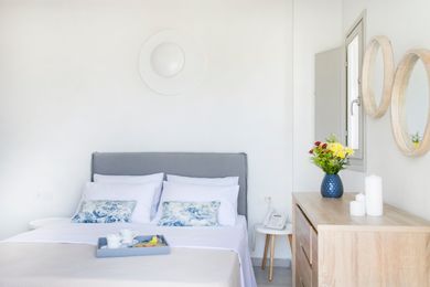 Honeymoon Jacuzzi Suite