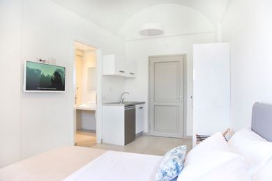 Honeymoon Jacuzzi Suite