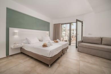 Deluxe Veranda Room with Pool View