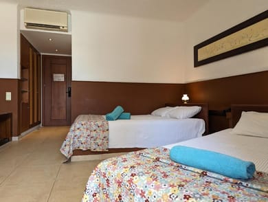 Bungalow with Side Sea View