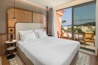 Deluxe Family Suite