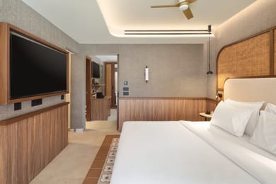 Deluxe Family Suite Private Pool