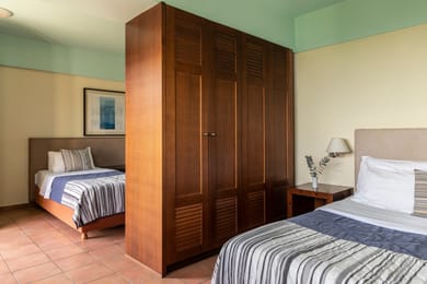 Family Room Garden View