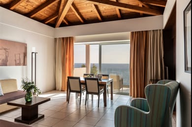 Suite Sea View with Indoor Jacuzzi