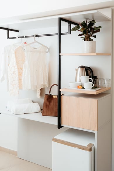 Aqua Beachfront Elegant Hotel - Image 7