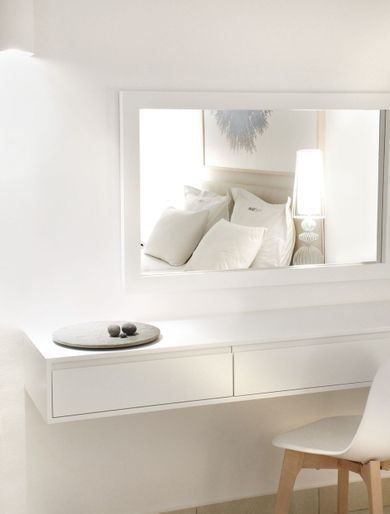 Aqua Blue Hotel - Image 7