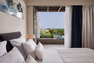 Honeymoon Suite