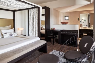 Prestige Seafront  Suites  with Private Pool