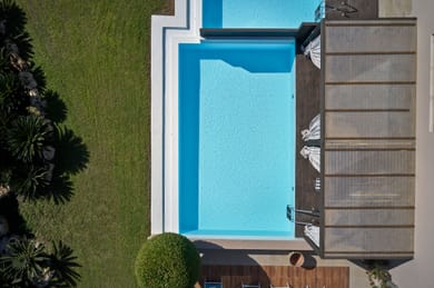 Queens Maisonette Sea Front  with Private Pool