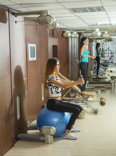 Aquamare Beach Hotel and Spa - Image 7