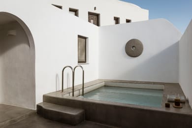 TWO BEDROOM STUDIO - Outdoor Plunge Pool