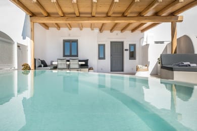 GRAND SUITE - Panoramic Caldera & Volcano Sea View - Private Terrace with Outdoor Plunge Pool