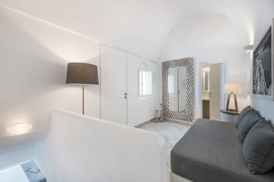 SUPERIOR SUITE - Panoramic Caldera & Volcano Sea View - Private Terrace with Outdoor Tub