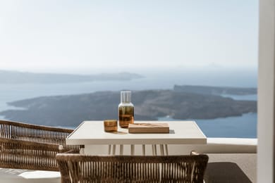 JUNIOR  SUITE - Panoramic Caldera & Volcano Sea View