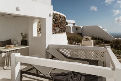 TWO BEDROOM JUNIOR SUITE - Panoramic Caldera & Volcano Sea View