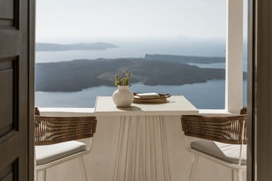 TWO BEDROOM JUNIOR SUITE - Panoramic Caldera & Volcano Sea View