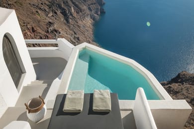 AQUARELLA GRAND SUITE - Panoramic Caldera & Volcano Sea View - Private Outdoor Terrace with Plunge Pool
