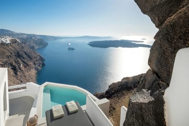 AQUARELLA GRAND SUITE - Panoramic Caldera & Volcano Sea View - Private Outdoor Terrace with Plunge Pool