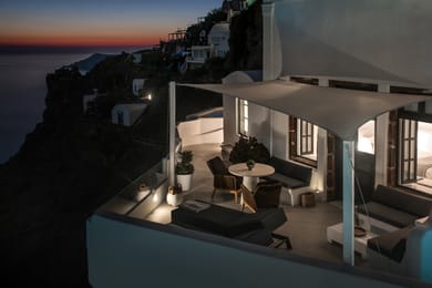 AQUARELLA GRAND SUITE - Panoramic Caldera & Volcano Sea View - Private Outdoor Terrace with Plunge Pool